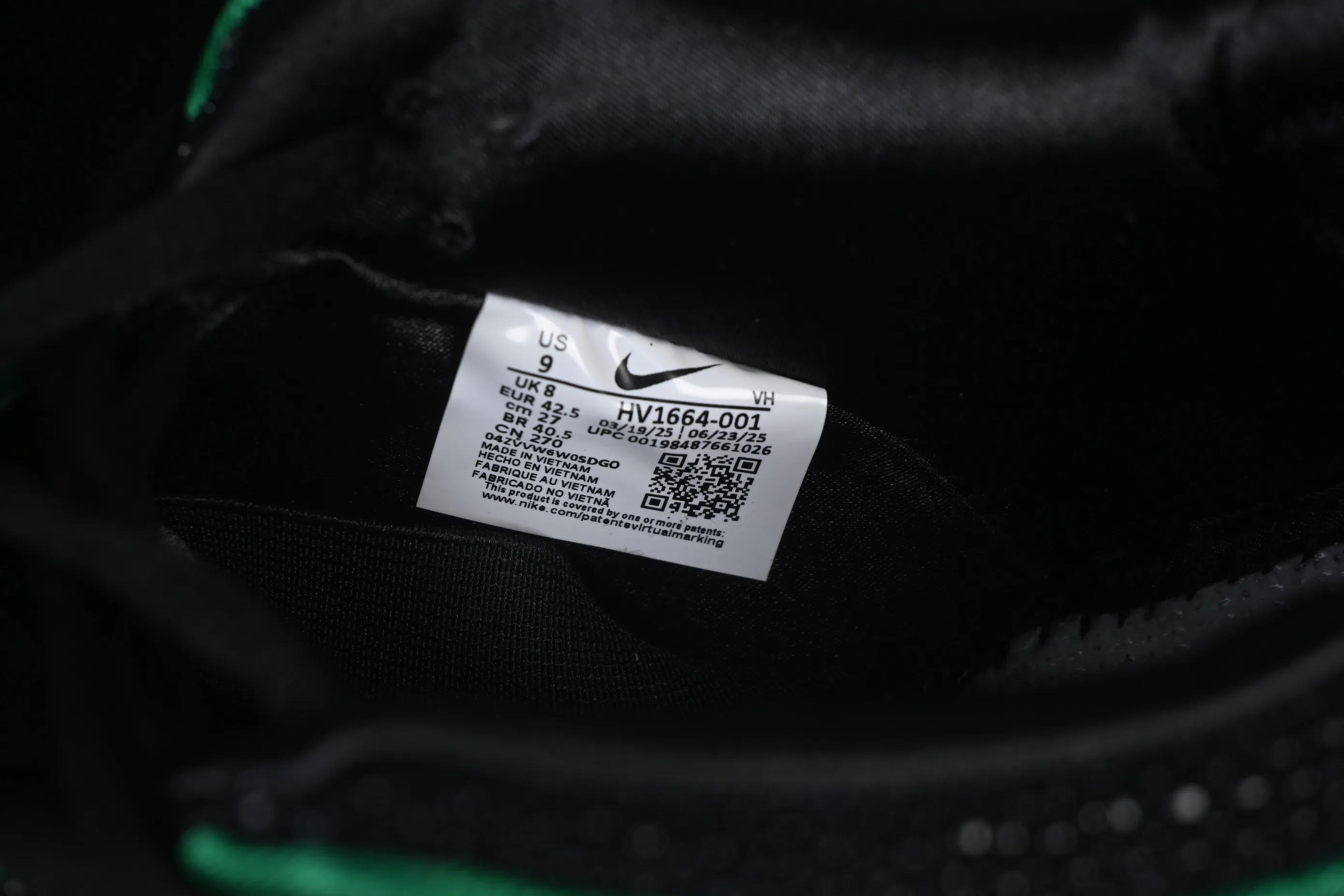 All categories Nk SB Dunk Series Nk SB Dunk Low low-top sneakers Bronx Girls Skate x Nike SB Dunk Low joint model low-top casual skateboard shoes HV1664-001
